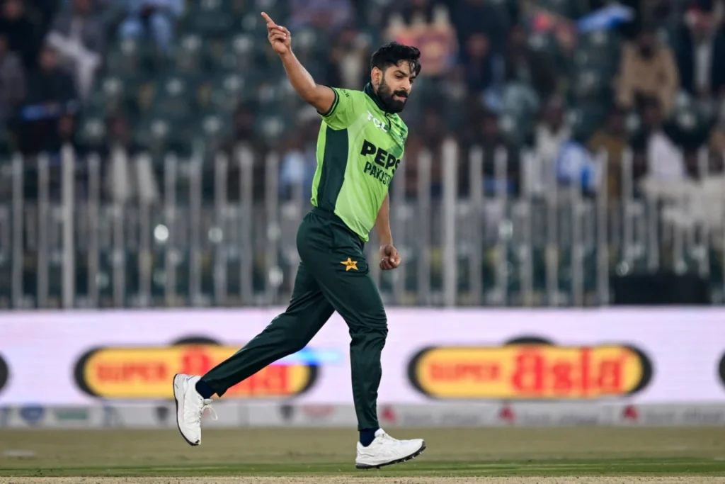 Best Strike Rates for Pakistan Bowlers